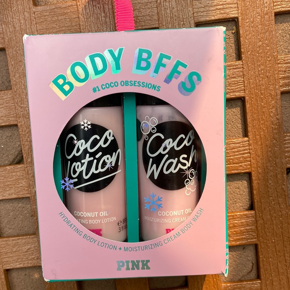 NWT PINK Coconut Hydrating Body Lotion & Body Wash